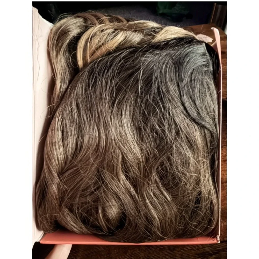 Molefi 26in Curly Hair Topper with Bangs Ombre Brown Wavy Synthetic‎ Hairpiece